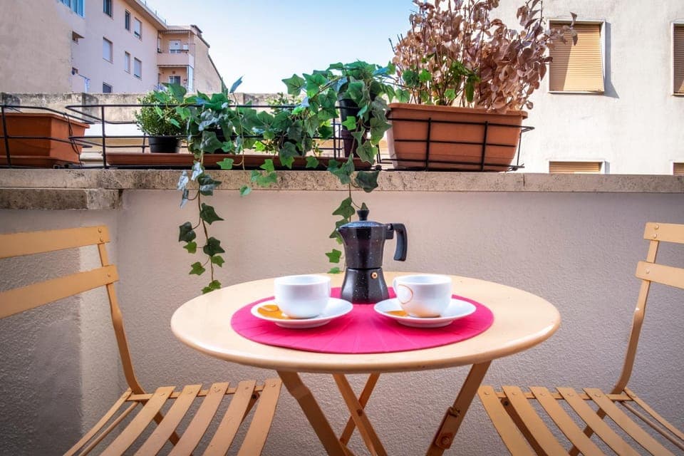 Balcony/Terrace, Balcony/Terrace