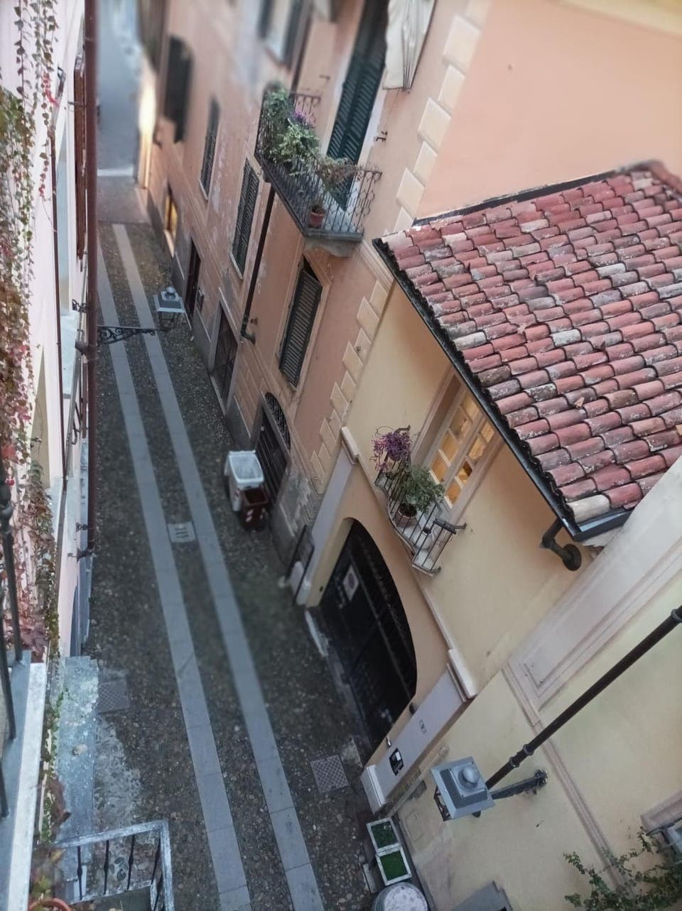 View (from property/room), Landmark view, Street view