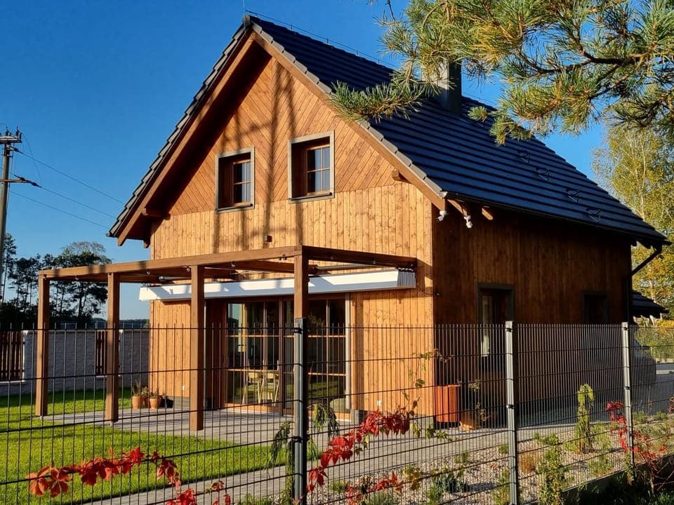 Property building, Garden, Balcony/Terrace, Garden view