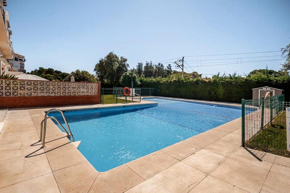 Lovely 3 bedroom duplex with pool & great sea view Apartment in Torremolinos