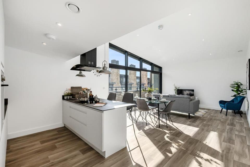 Kitchen or kitchenette, Living room