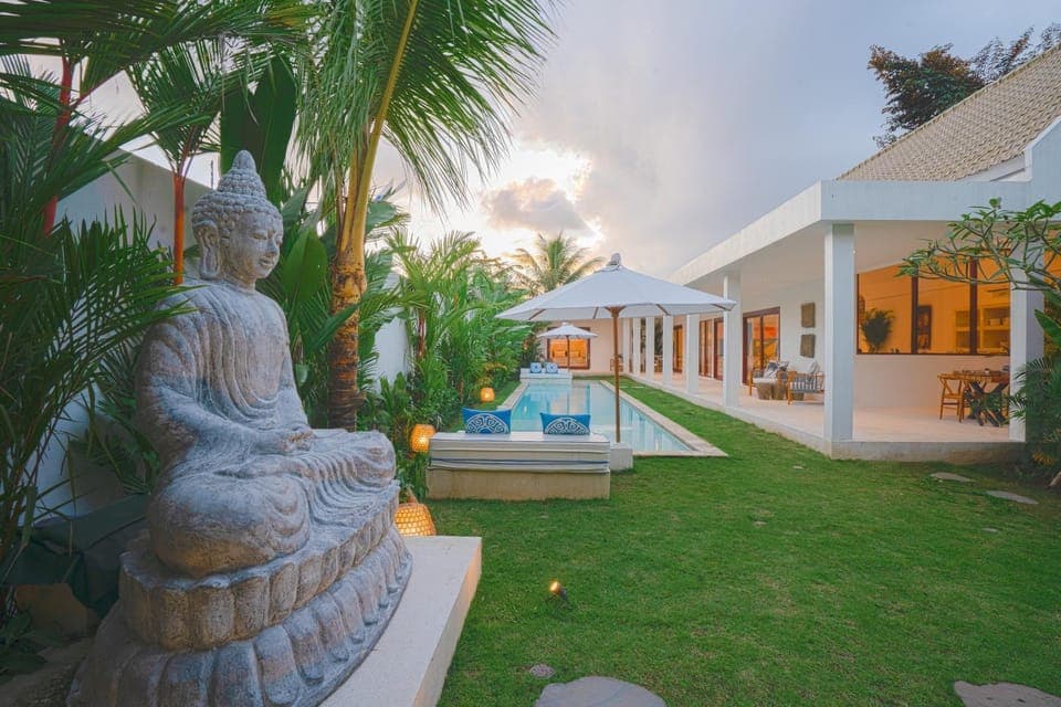 Garden, Garden view, Pool view, Swimming pool