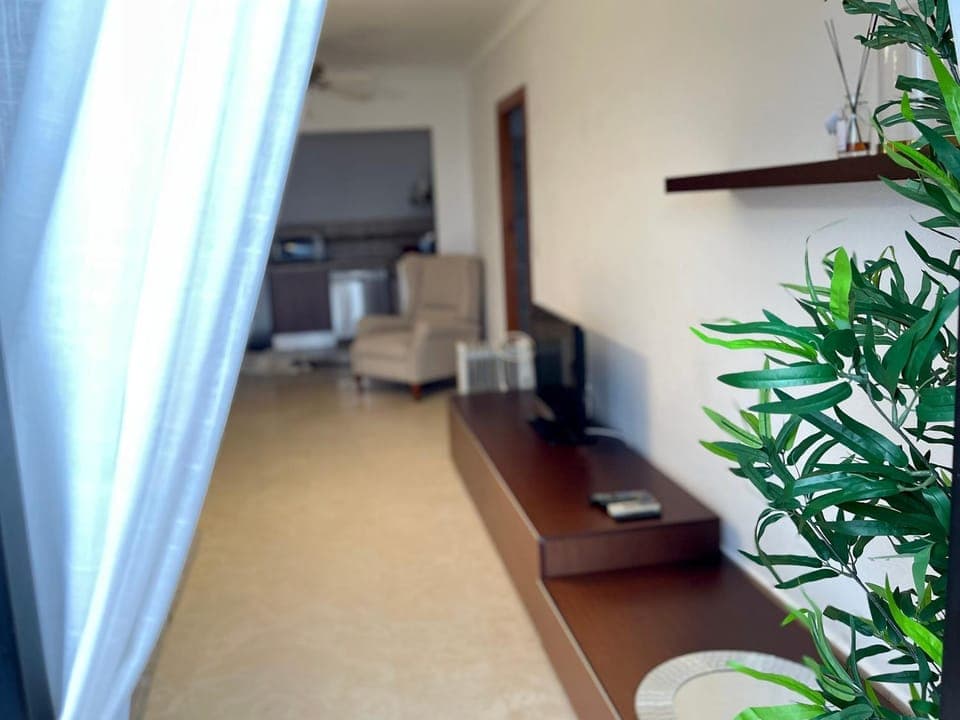 Communal lounge/ TV room, Living room, Seating area