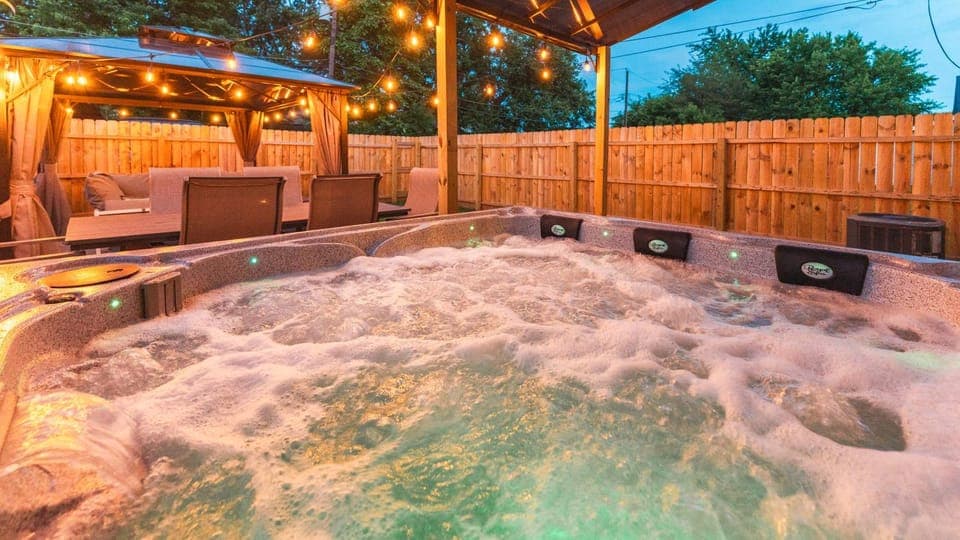 Patio, Hot Tub, Balcony/Terrace, Dining area