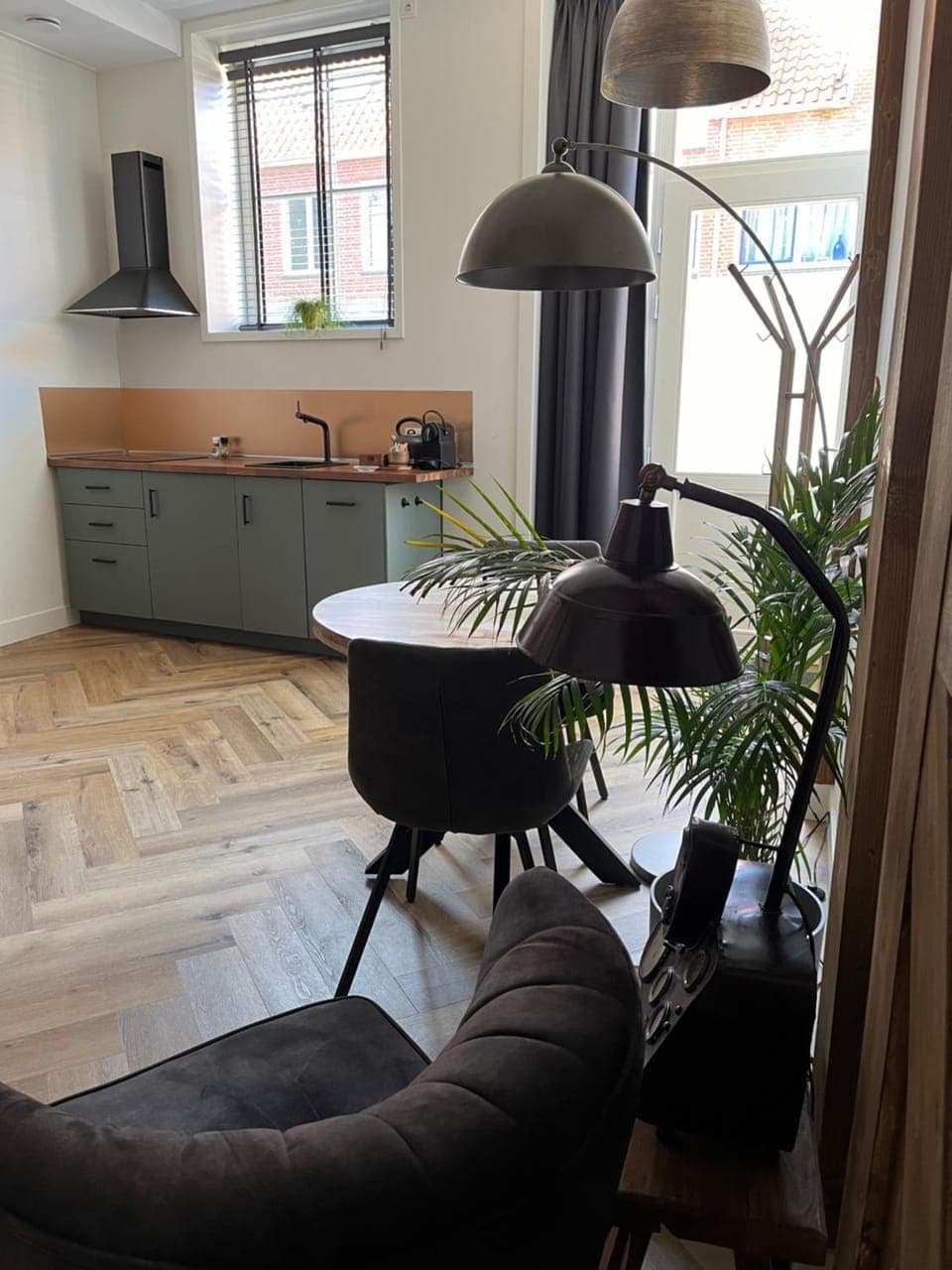 Kitchen or kitchenette, Dining area, kitchen