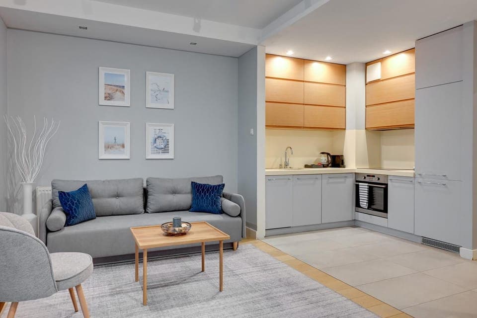 Kitchen or kitchenette, Living room, Seating area, dishwasher, stove