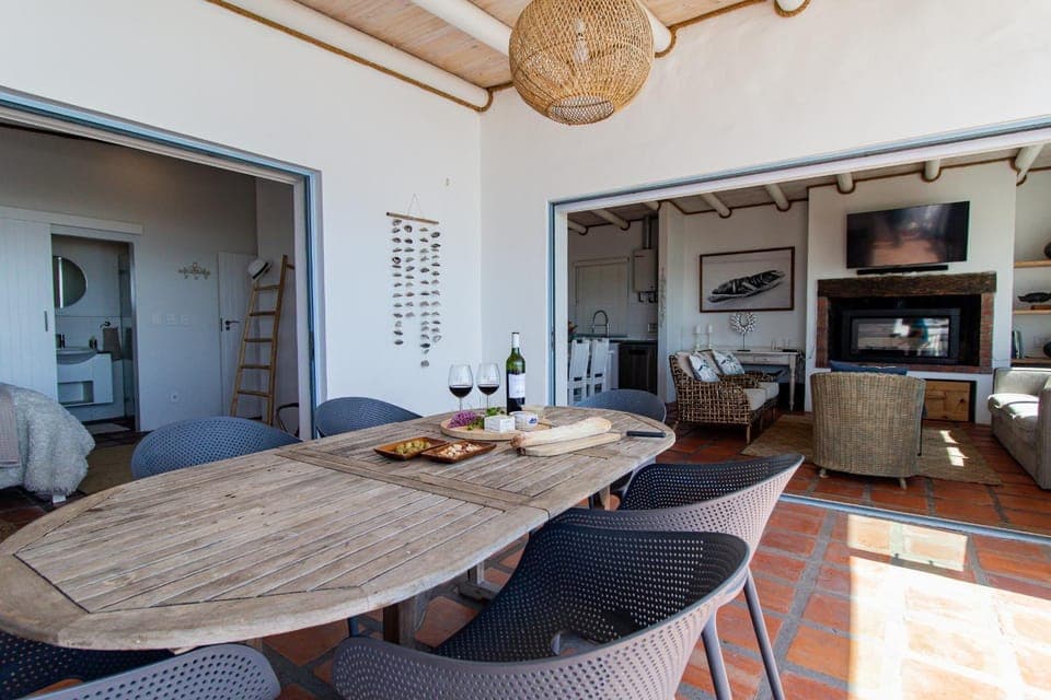 Patio, Living room, Dining area