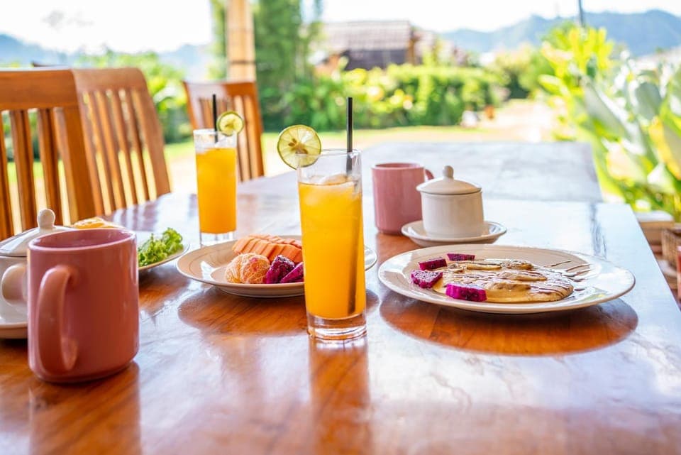 Food and drinks, Mountain view, Breakfast