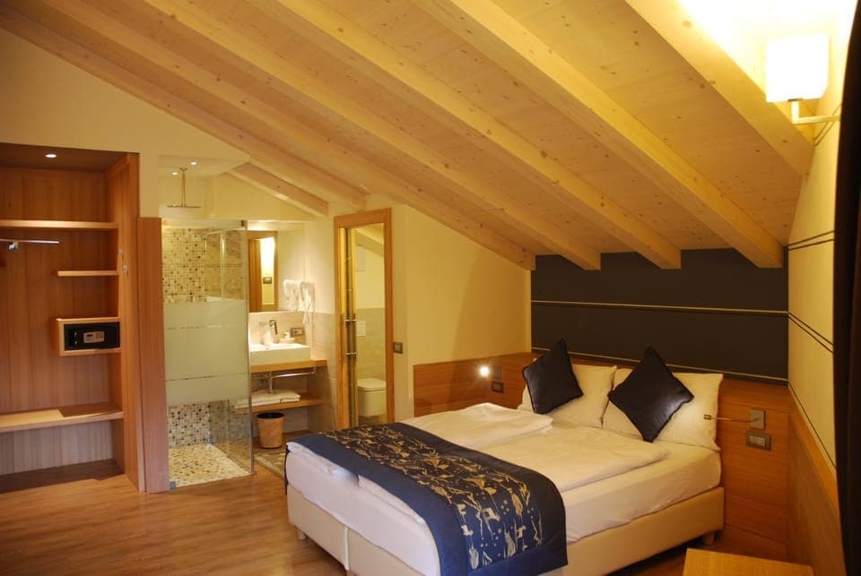 Hotel Bondi Bed and Breakfast in Canton of Grisons