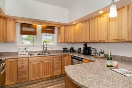 New Near Beach Casino Dunes Zoo& Restaurants House in Michigan City