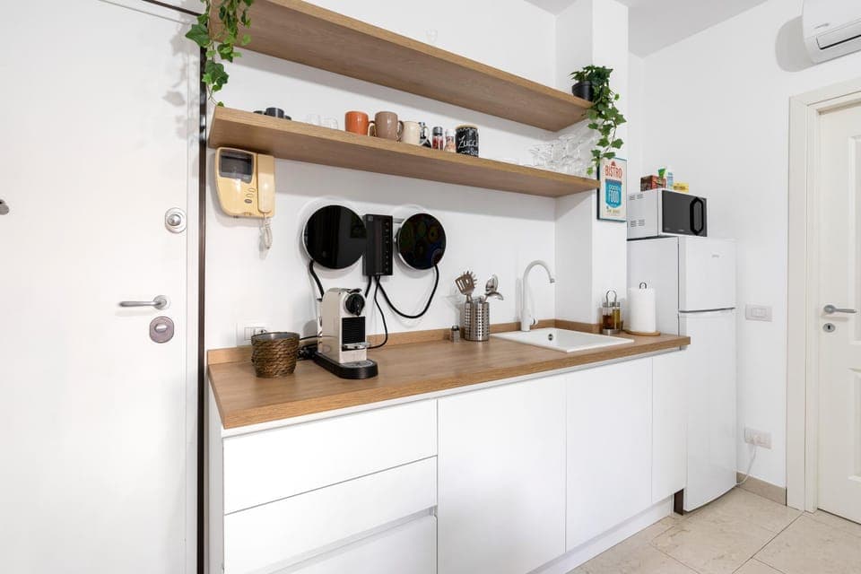 Coffee/tea facilities, Kitchen or kitchenette, minibar, stove, toaster, toaster, kitchen