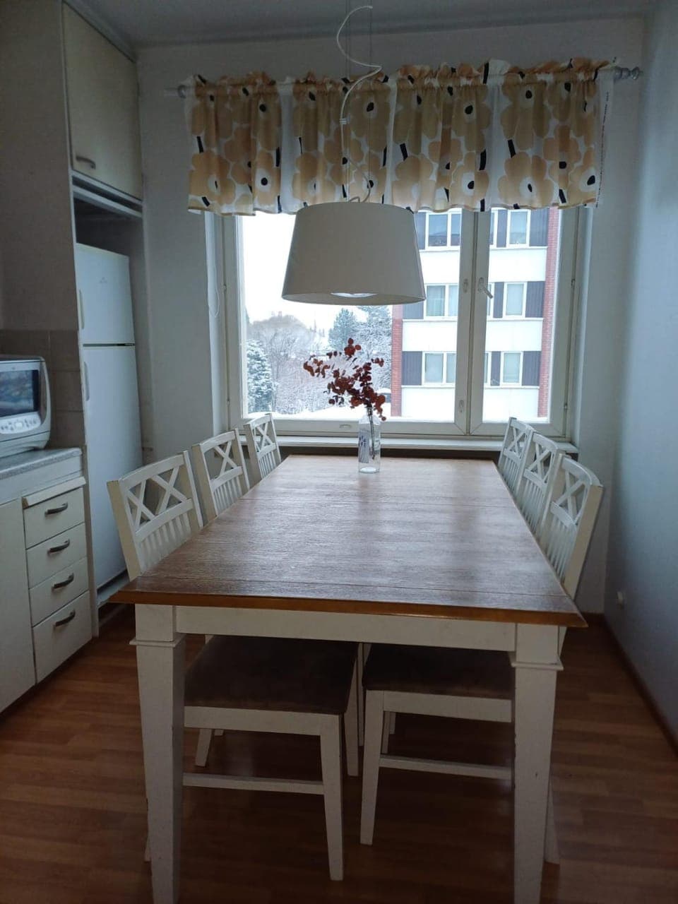 HH Huoneistot kaksio parvekkeella Apartment in Uusimaa