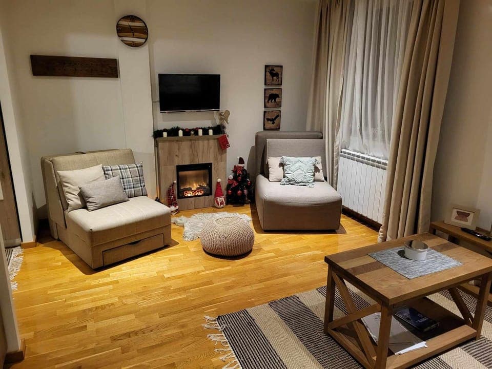 TV and multimedia, Living room, flat iron