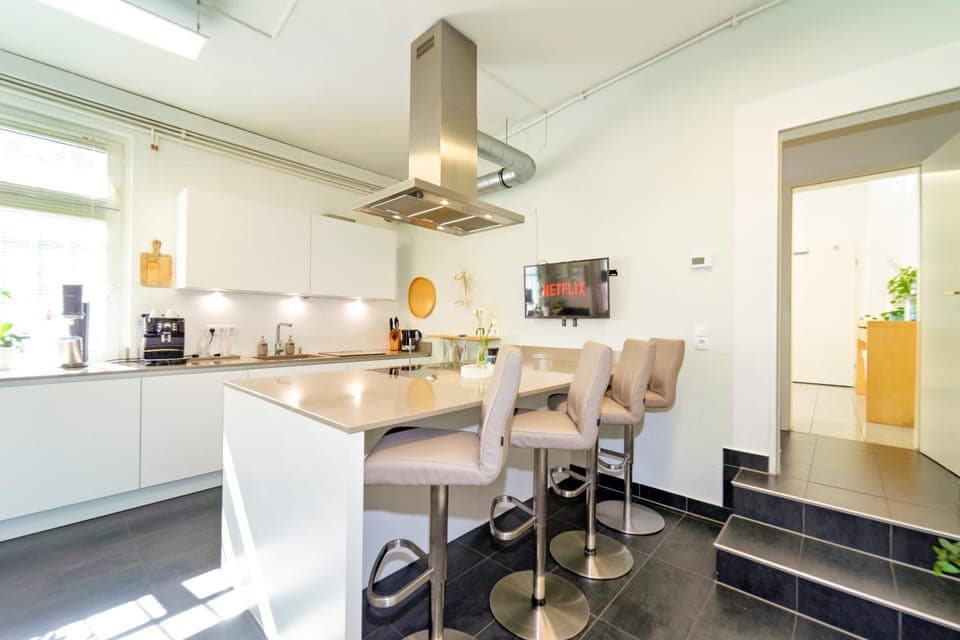 TV and multimedia, kitchen, kitchen