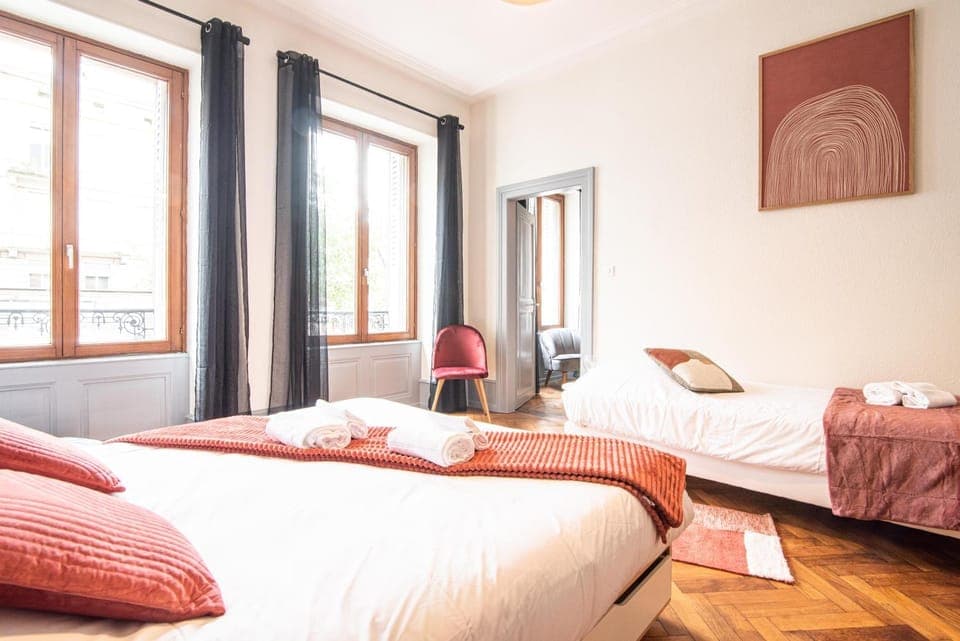 Property building, Bedroom