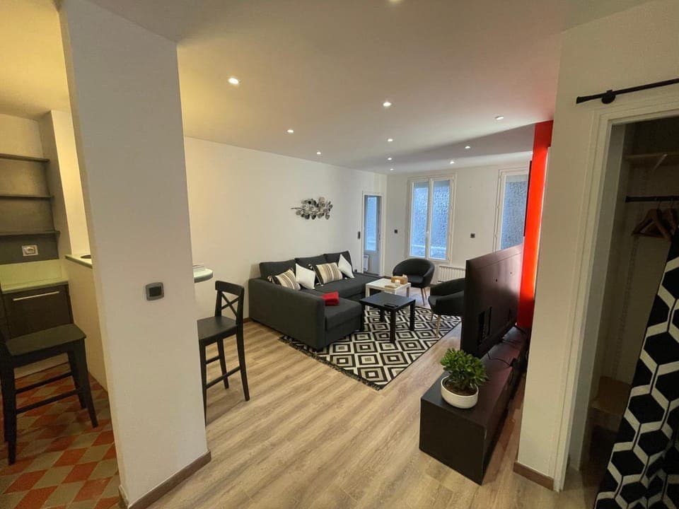 Living room, Seating area