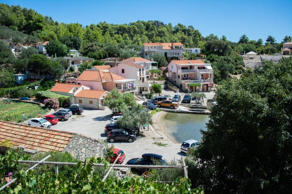 City view, Street view, Parking