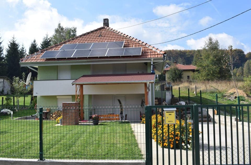 Property building, Garden view