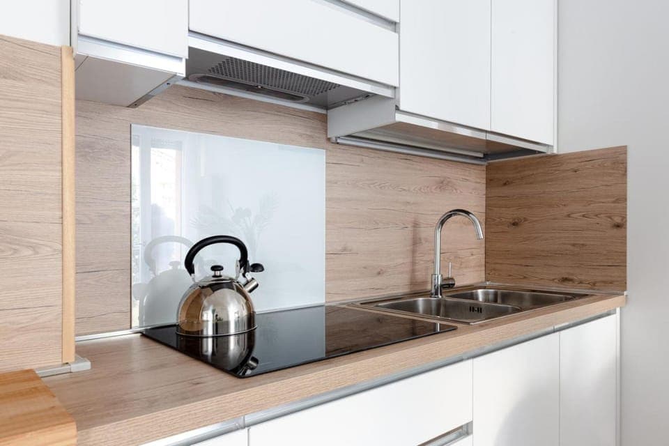 Coffee/tea facilities, Kitchen or kitchenette