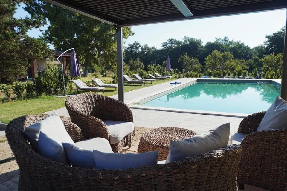 Pool view, Swimming pool, sunbed