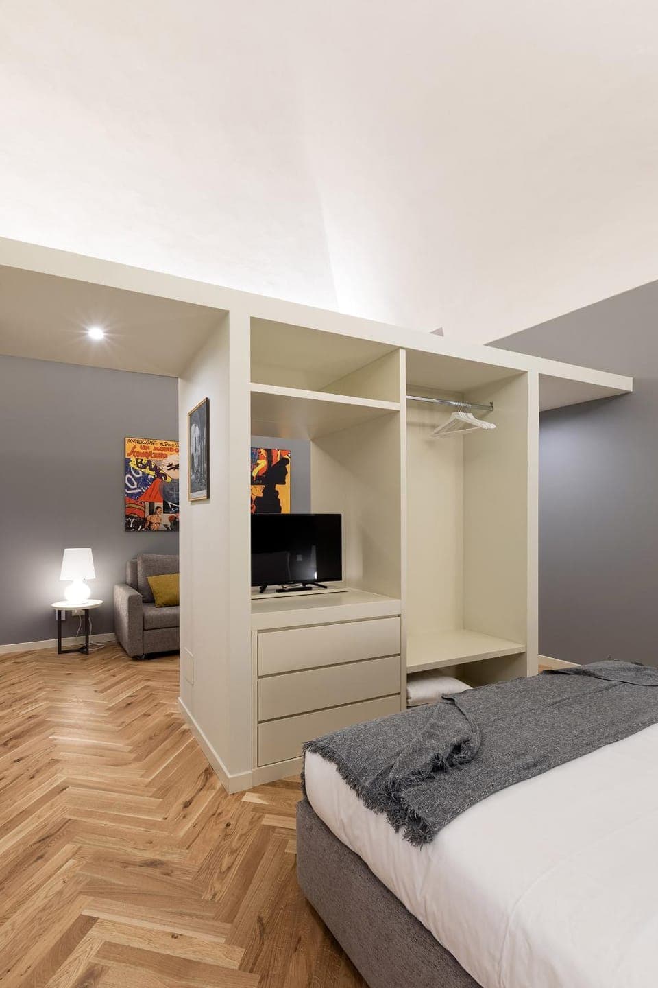 Bed, Kitchen or kitchenette, Photo of the whole room, Bedroom, wardrobe