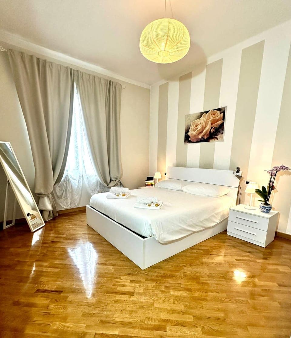 Bedroom, Family, towels, air conditioner