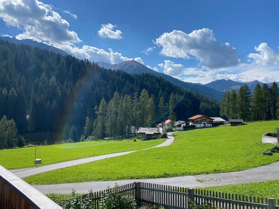 Nearby landmark, Natural landscape, Mountain view