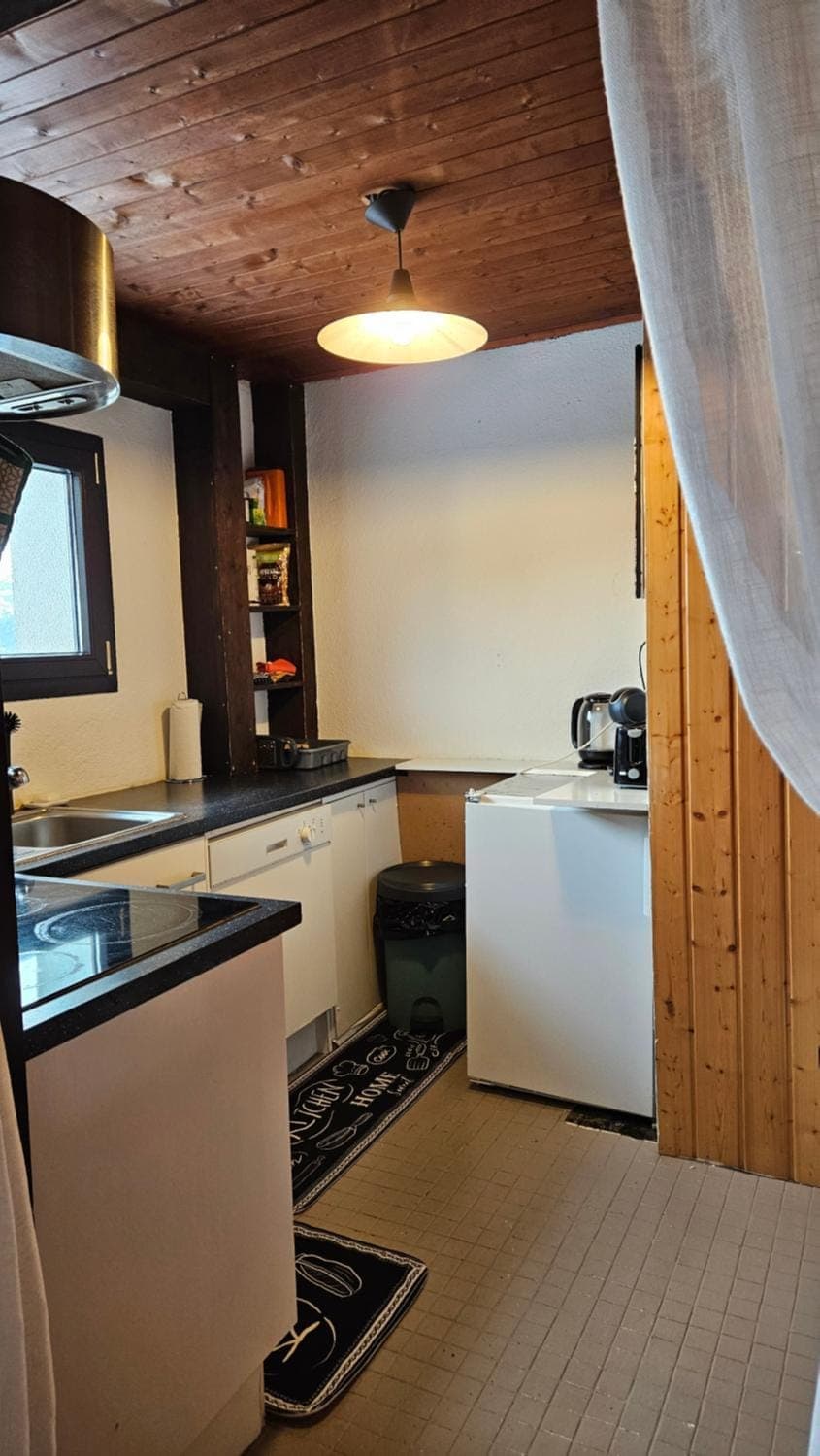 Coffee/tea facilities, Kitchen or kitchenette, minibar, stove, toaster