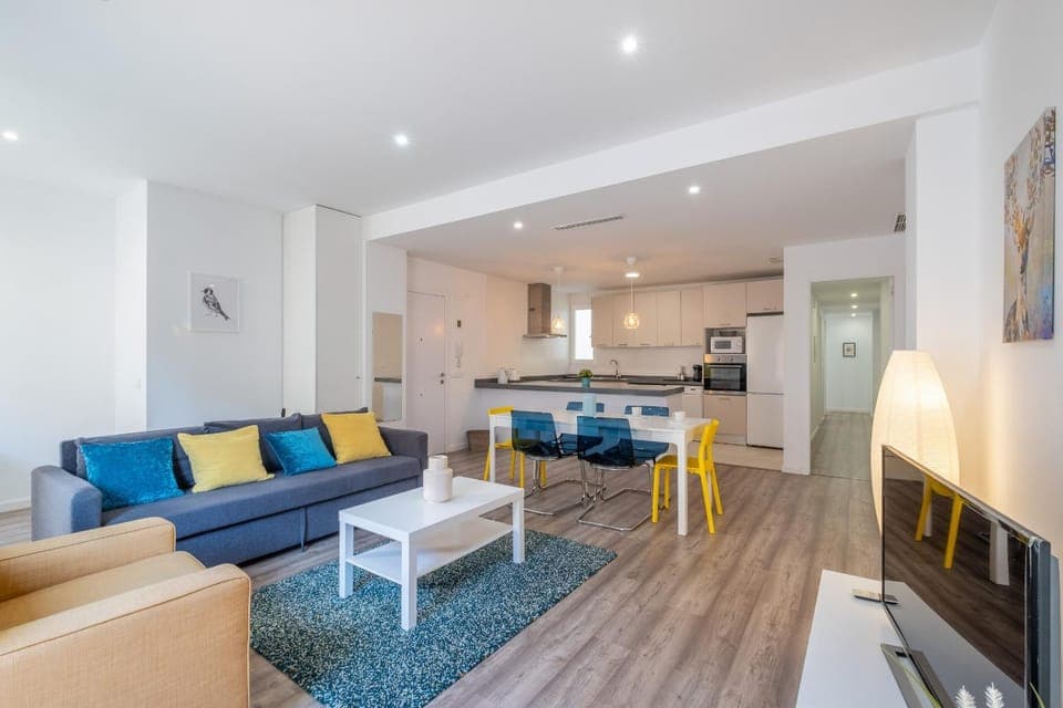 Communal lounge/ TV room, Living room