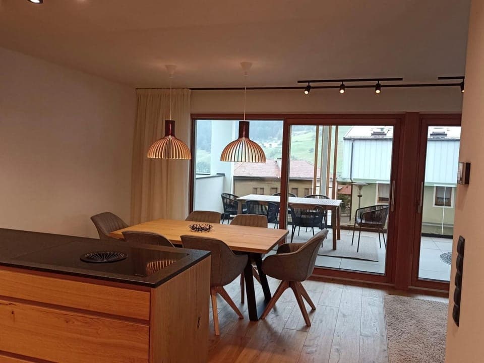 Kitchen or kitchenette, Living room, Dining area