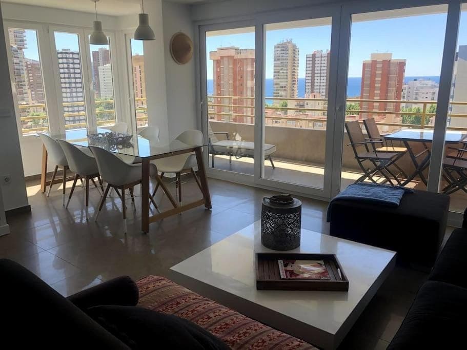 Balcony/Terrace, Living room, Dining area, City view