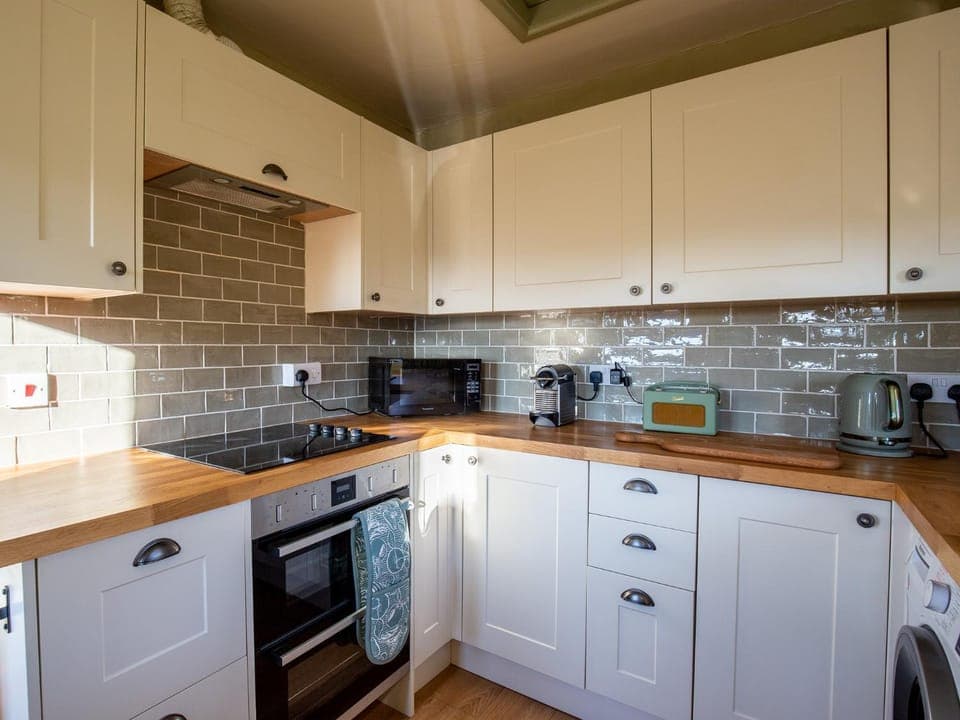 Coffee/tea facilities, minibar, pet friendly, stove, kitchen