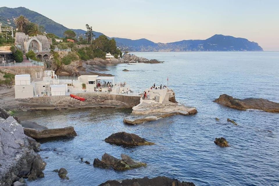 Nearby landmark, Natural landscape, Sea view