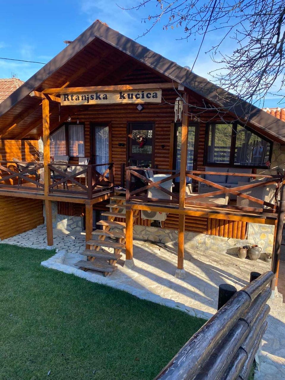 Property building, Patio, Garden, View (from property/room), Balcony/Terrace, Balcony/Terrace, Garden view