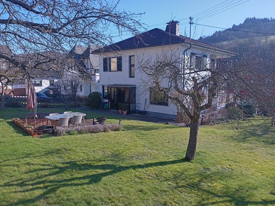 Property building, Garden, Garden view, Mountain view