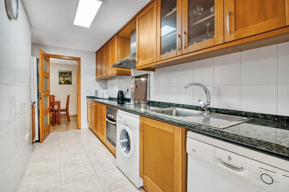 Kitchen or kitchenette, Living room
