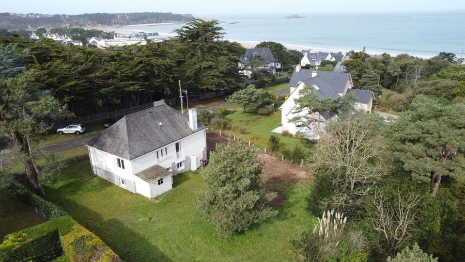 Property building, Bird's eye view