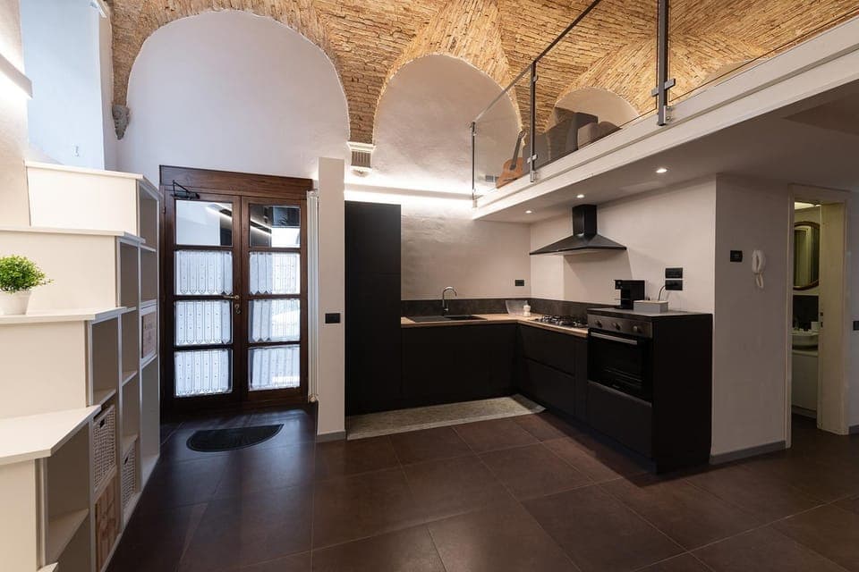 Kitchen or kitchenette, pet friendly, stove