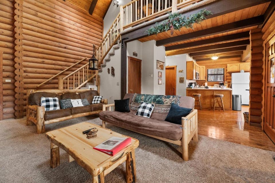 Edge of Heaven - Close to Lake and Slopes House in Big Bear