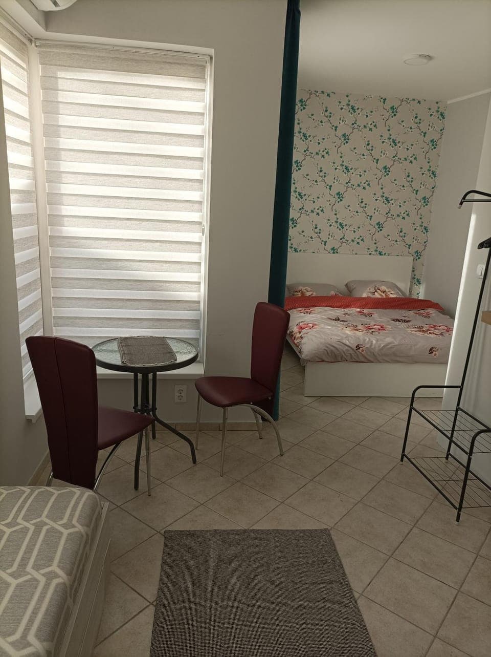 Seating area, Bedroom