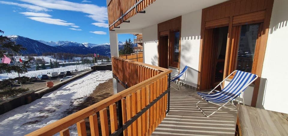 Day, Natural landscape, View (from property/room), Balcony/Terrace, Mountain view, sunbed
