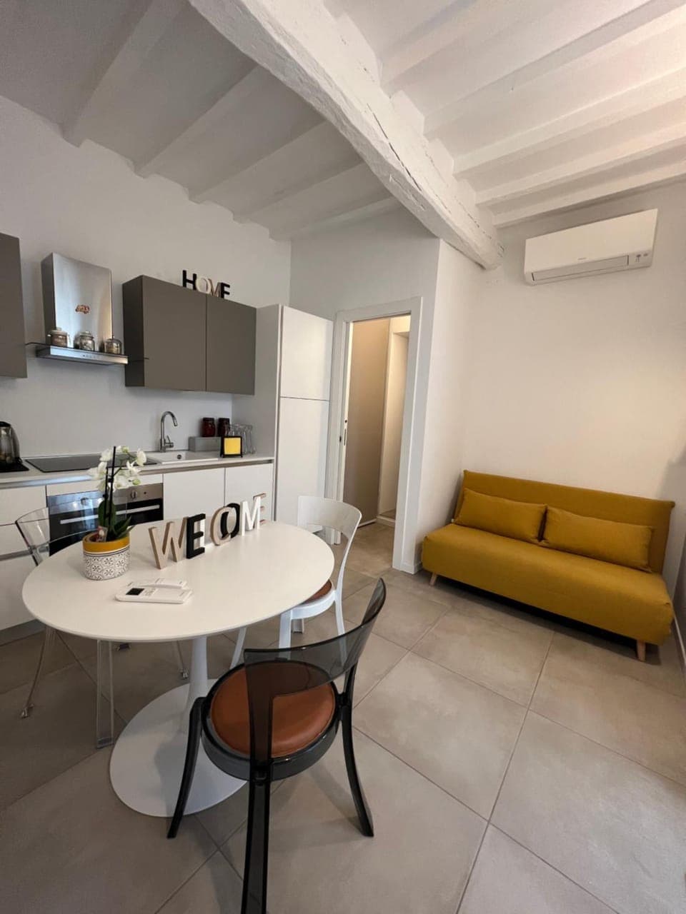 Dining area, minibar, air conditioner