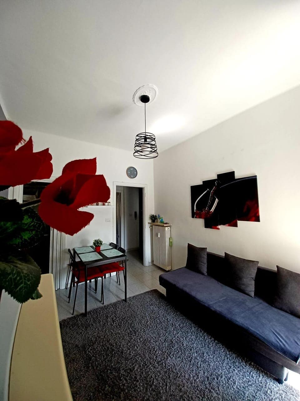 Bed, TV and multimedia, Living room, Dining area