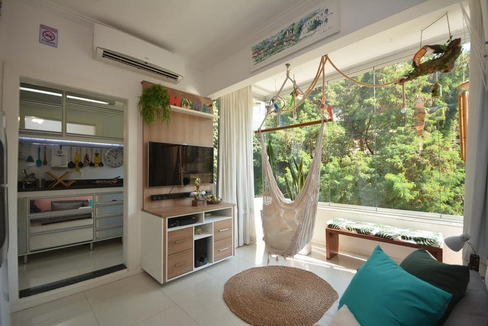 Communal lounge/ TV room, TV and multimedia, Kitchen or kitchenette, Living room, Seating area, Dining area, Evening entertainment, Garden view