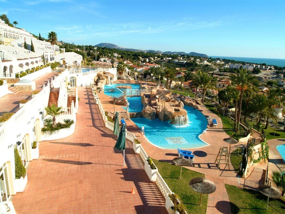 Property building, Pool view, Swimming pool