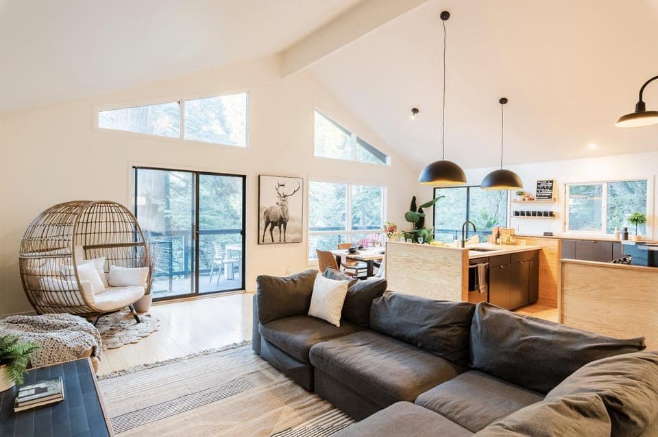 Living room, Seating area, Dining area, Mountain view, Mountain view, Family