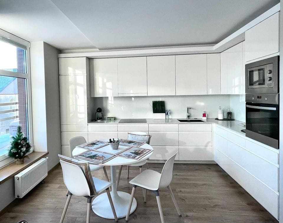 Kitchen or kitchenette, Dining area, minibar, pet friendly, stove