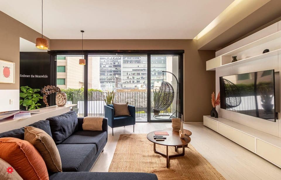 TV and multimedia, Evening entertainment