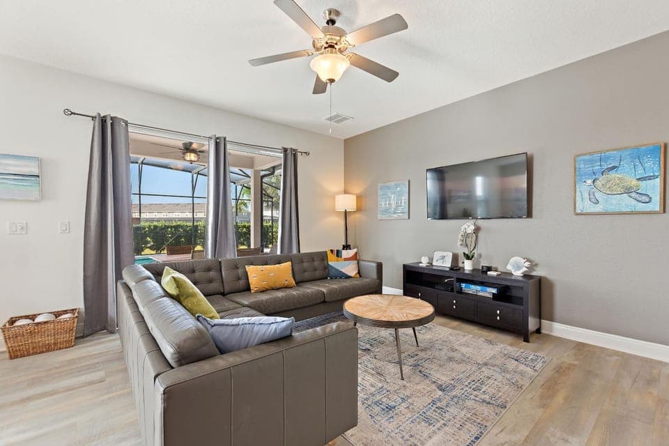 The Haven at Solterra Resort by Shine Villas 523 Villa in Davenport