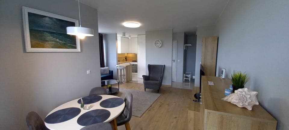 Living room, Photo of the whole room, Seating area